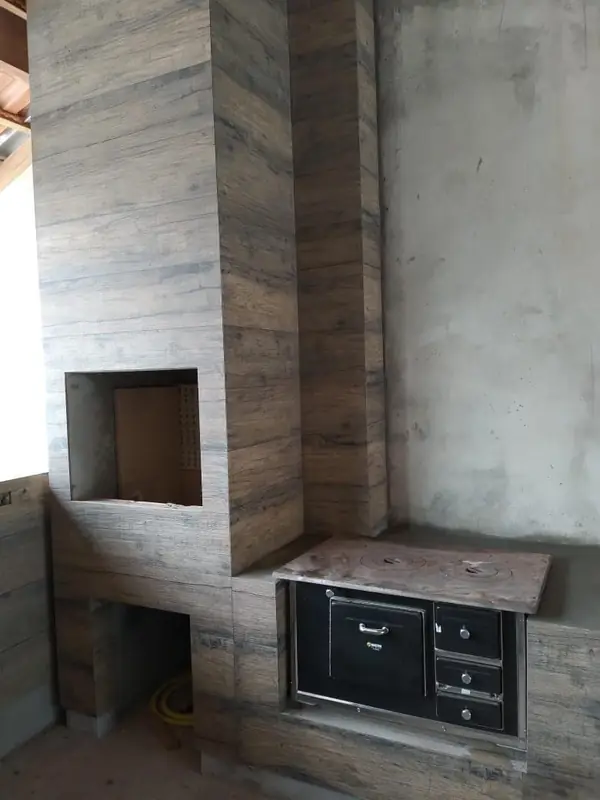 Reforma residencial em Jaraguá do Sul — obra realizada pelo Pedreiro JC (João Carlos), pedreiro profissional em Jaraguá do Sul e região. Construção e acabamento de qualidade.