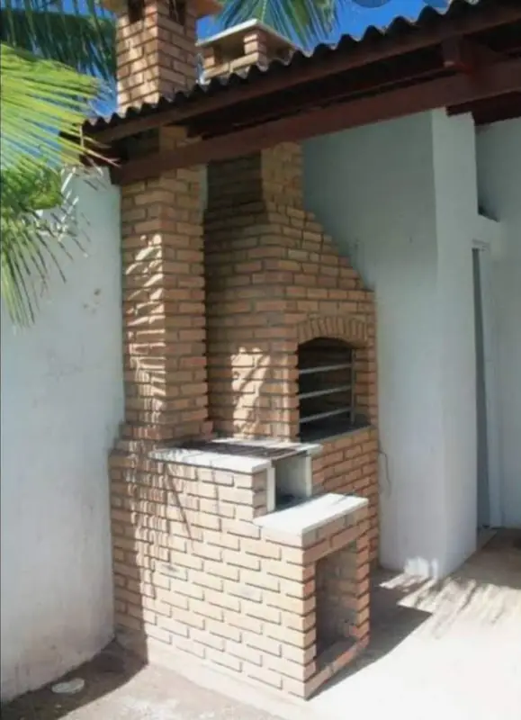 Obra comercial Jaraguá do Sul — obra realizada pelo Pedreiro JC (João Carlos), pedreiro profissional em Jaraguá do Sul e região. Construção comercial profissional.