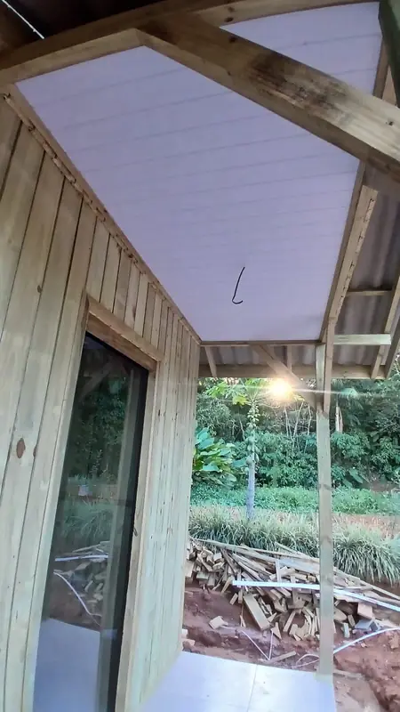 Área gourmet Jaraguá do Sul — obra realizada pelo Pedreiro JC (João Carlos), pedreiro profissional em Jaraguá do Sul e região. Espaço de lazer sob medida.